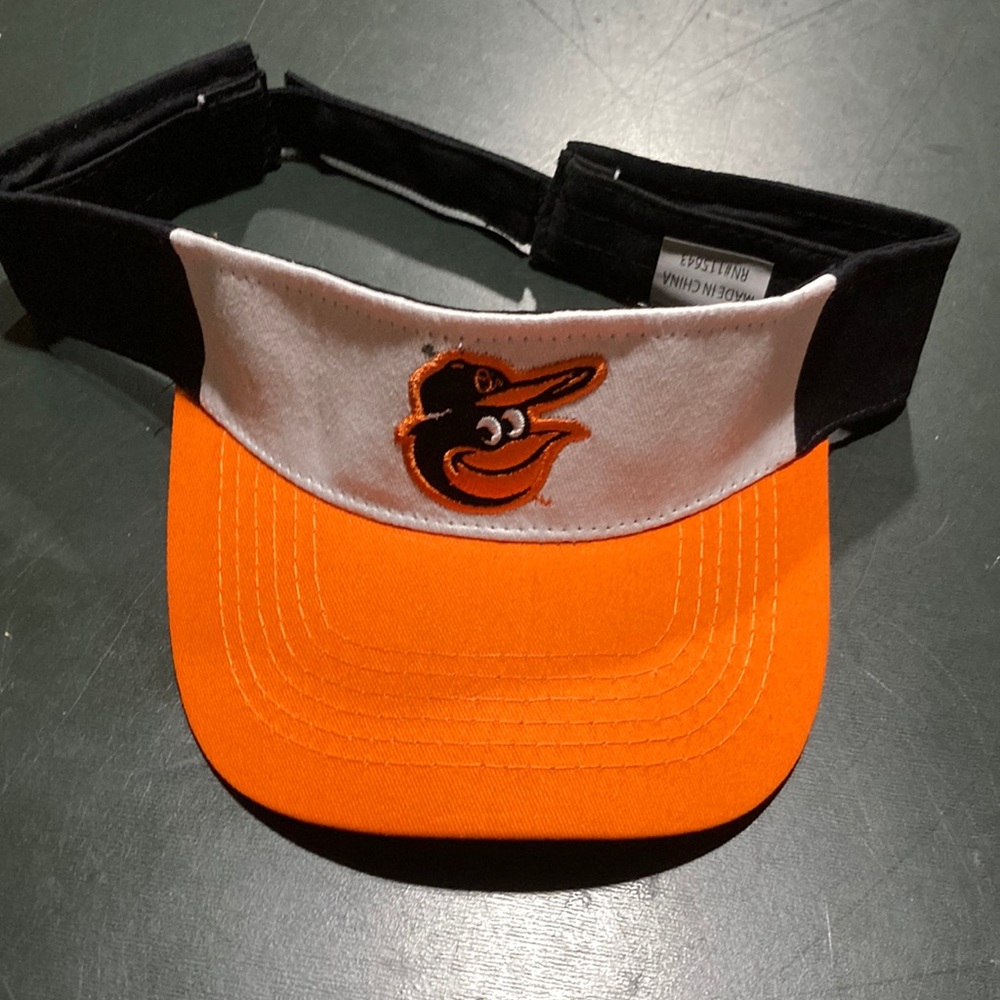 NWOT ORIOLES VISOR- Adjustable for Small Adult or Large Child